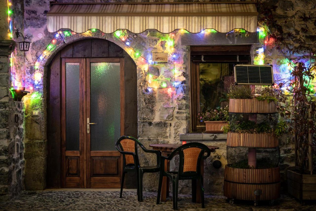 Castello Di Zorzino Iseo Lake Riva di Solto Eksteriør bilde